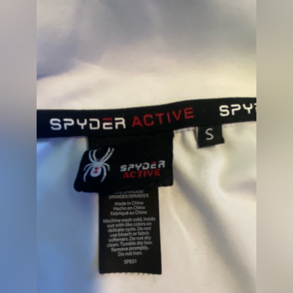 Spyder Active White Jacket Size Small Athletic Thumb Holes Full Zip - Picture 2 of 9